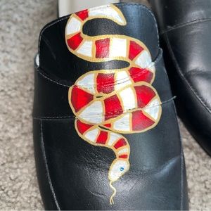 Alepel Black Gold Snake Mules size 9